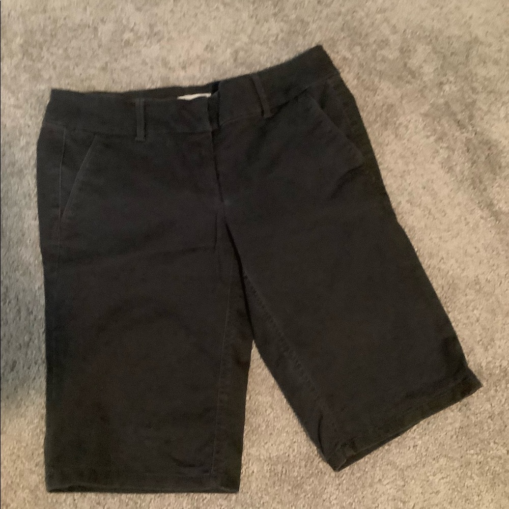 Loft Bermuda Roll Short